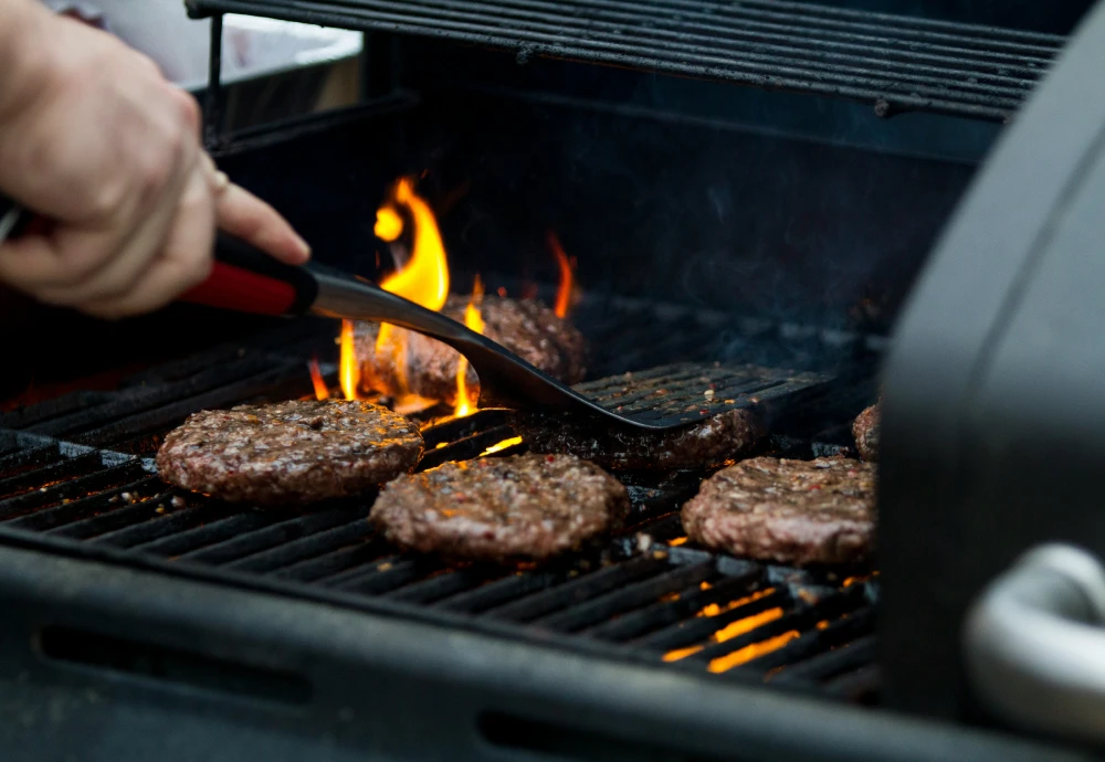 combination grill and smoker